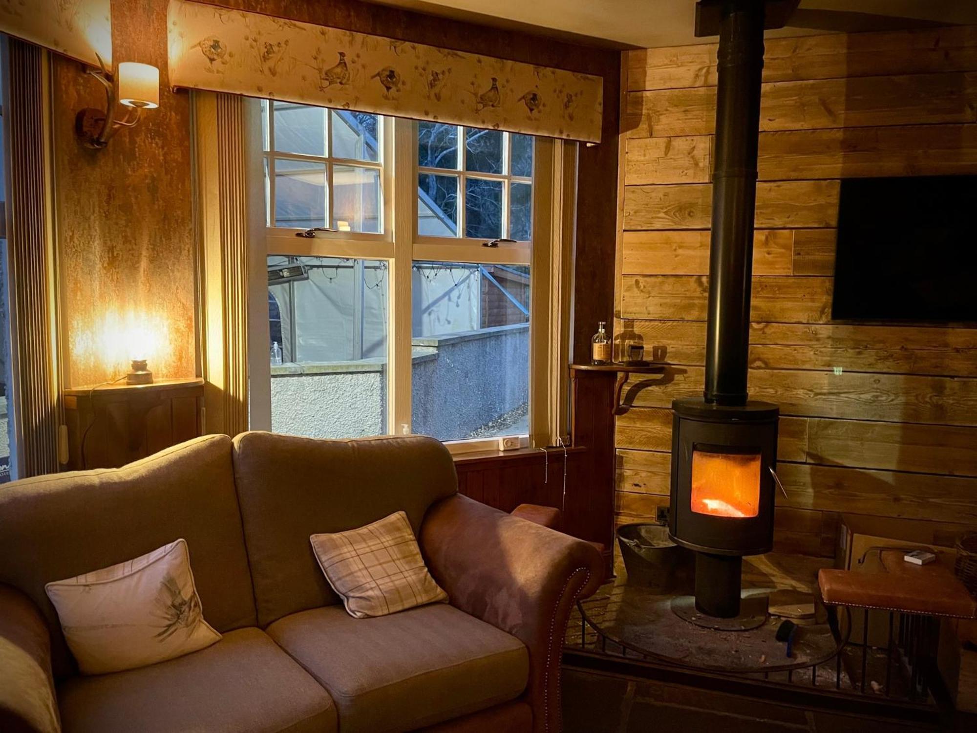 Glen Clova Hotel & Luxury Lodges Millton of Clova المظهر الخارجي الصورة
