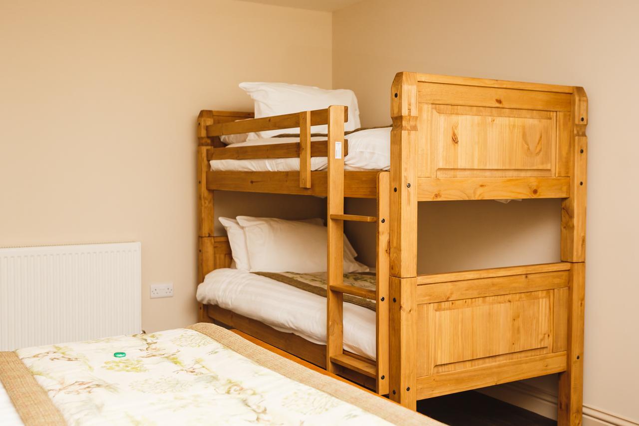 Glen Clova Hotel & Luxury Lodges Millton of Clova المظهر الخارجي الصورة